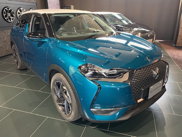 NEW DS  3 CROSSBACK 入荷：）
